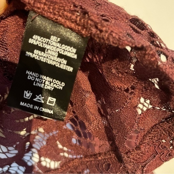 Allison Joy Lace Top Wine Burgundy AVIVA  Long Sleeve Sienna s shirt blouse NWOT - Picture 10 of 14